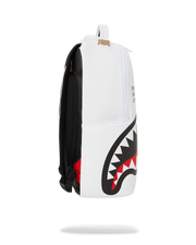 SHARK CENTRAL (WHT) BACKPACK (DLXV)